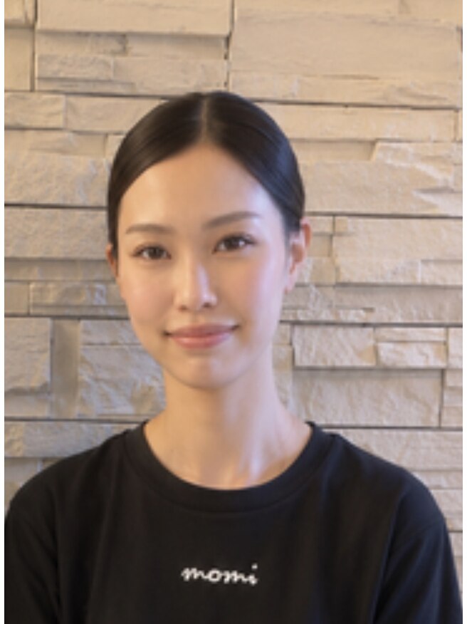 MOMI・MOMI.Nセラピスト 山口愛菜